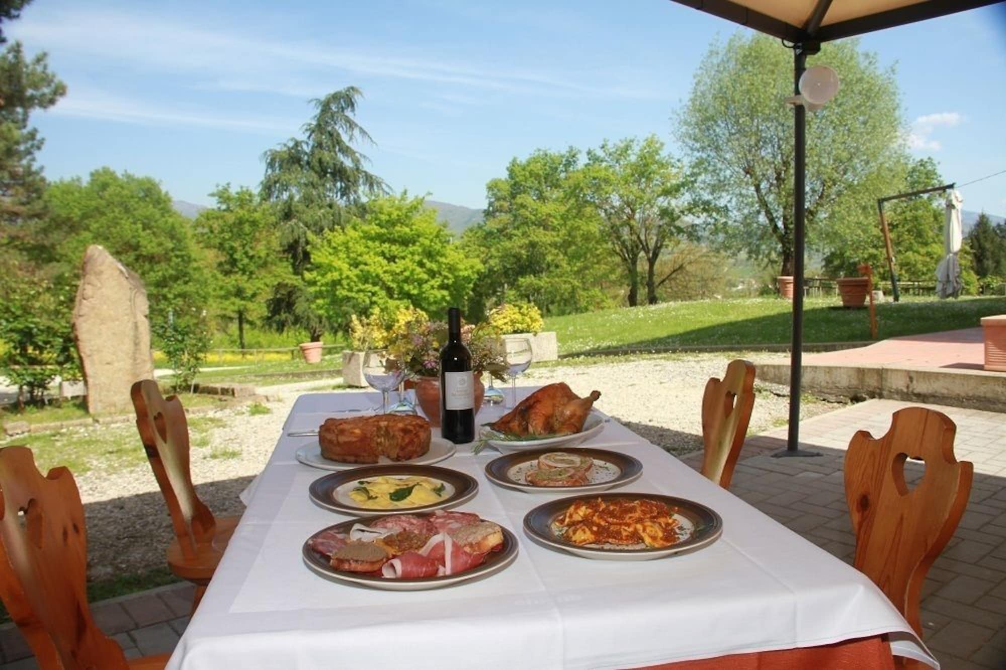 Residenza Di Campagna Montelleri Guest House Викио Екстериор снимка